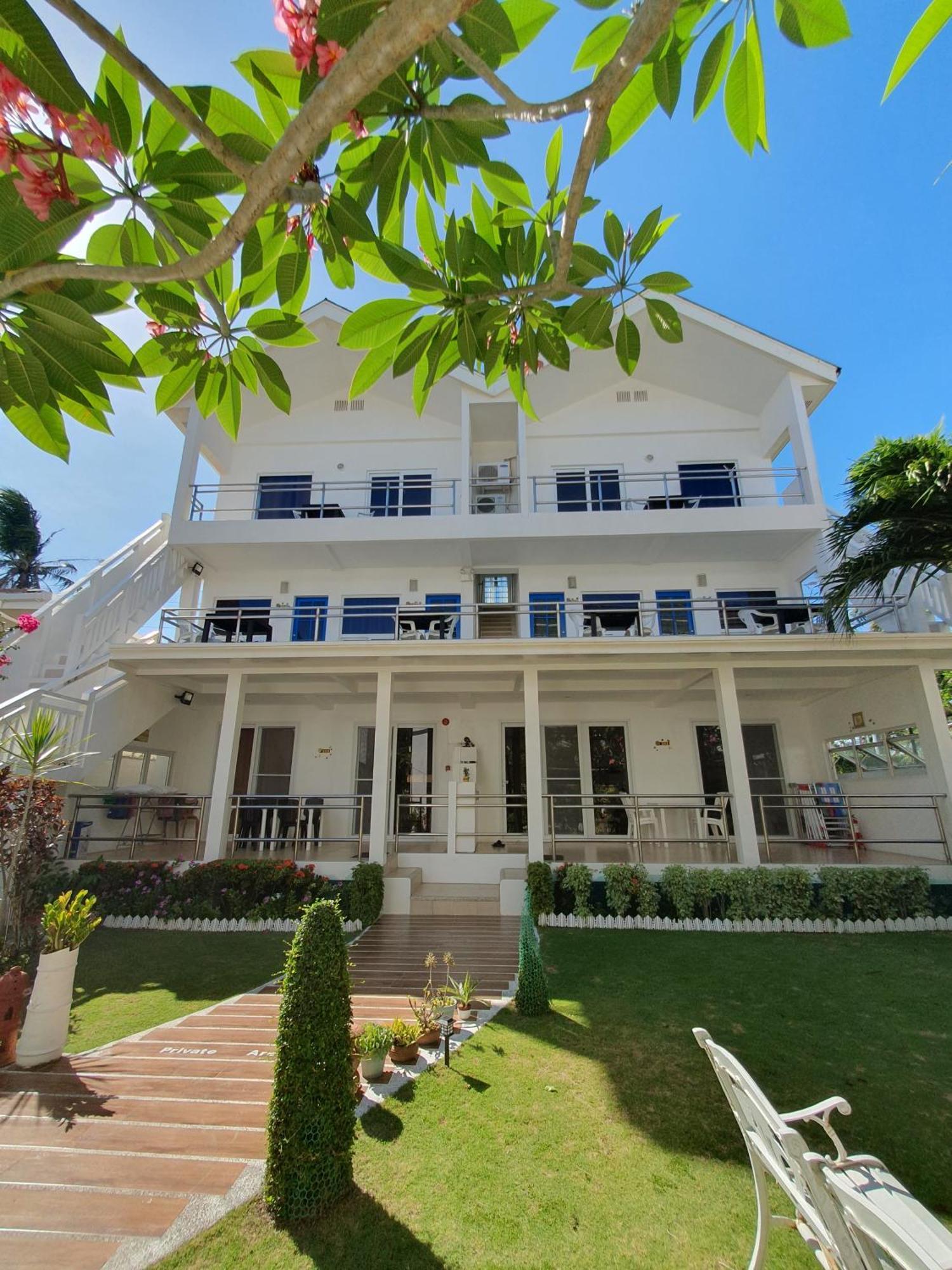 คลับโบราเคย์ อพาร์เตลล่า Hotel Balabag  ภายนอก รูปภาพ